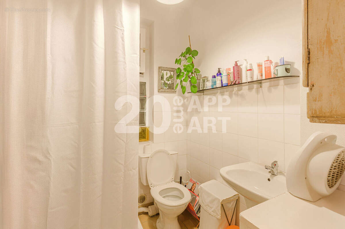 Appartement à PARIS-20E