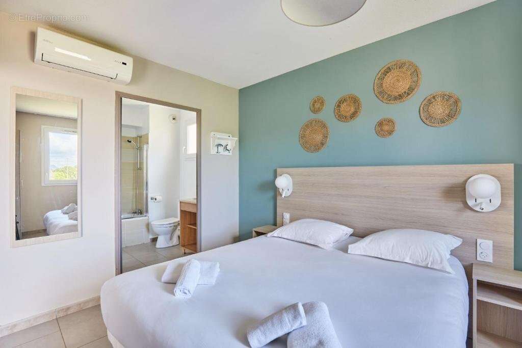 Appartement à LA LONDE-LES-MAURES