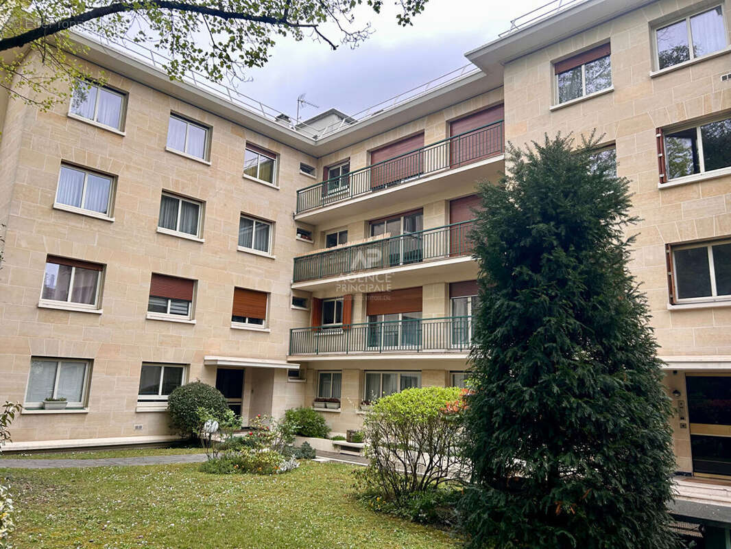 Appartement à MAISONS-LAFFITTE