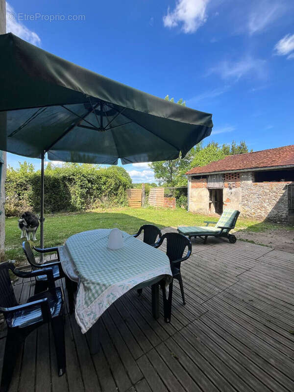 Maison à DOMPIERRE-LES-EGLISES