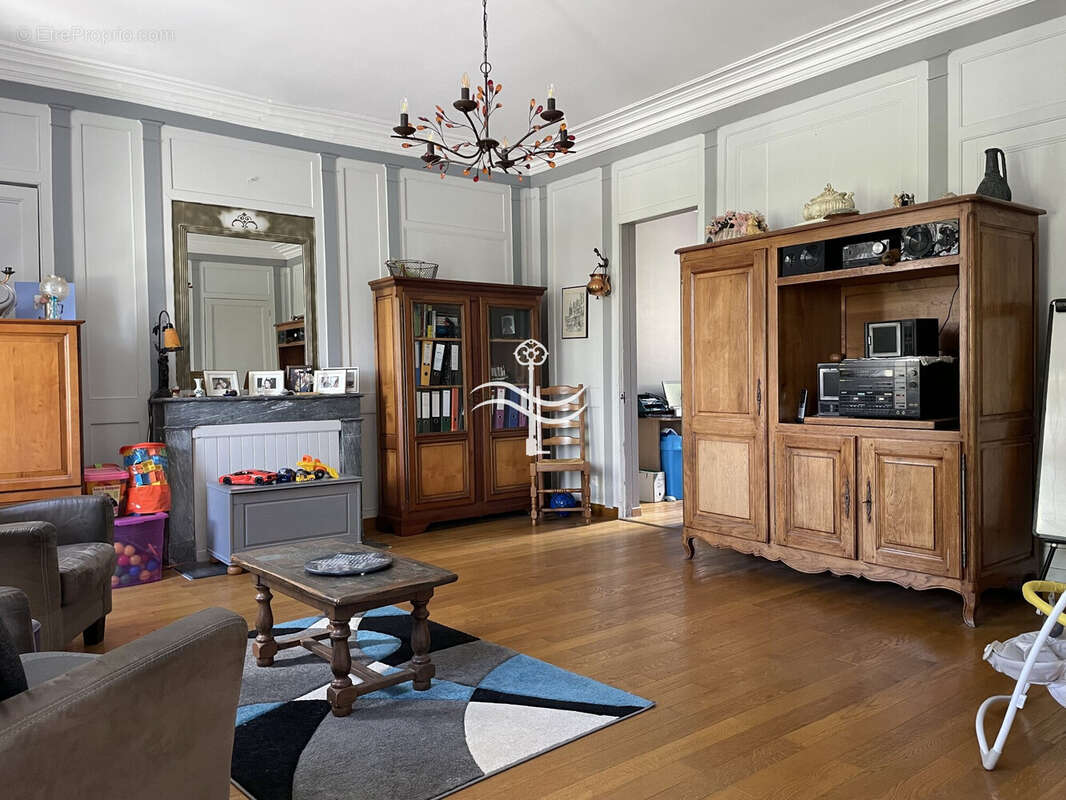 Maison à BANNEVILLE-SUR-AJON