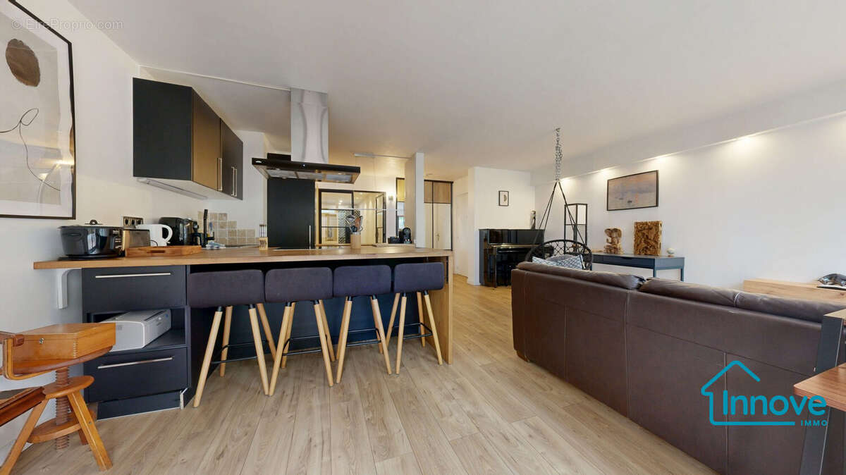 Pièce de vie - Appartement à MEUDON