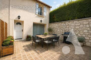 Maison à PIERRELAYE