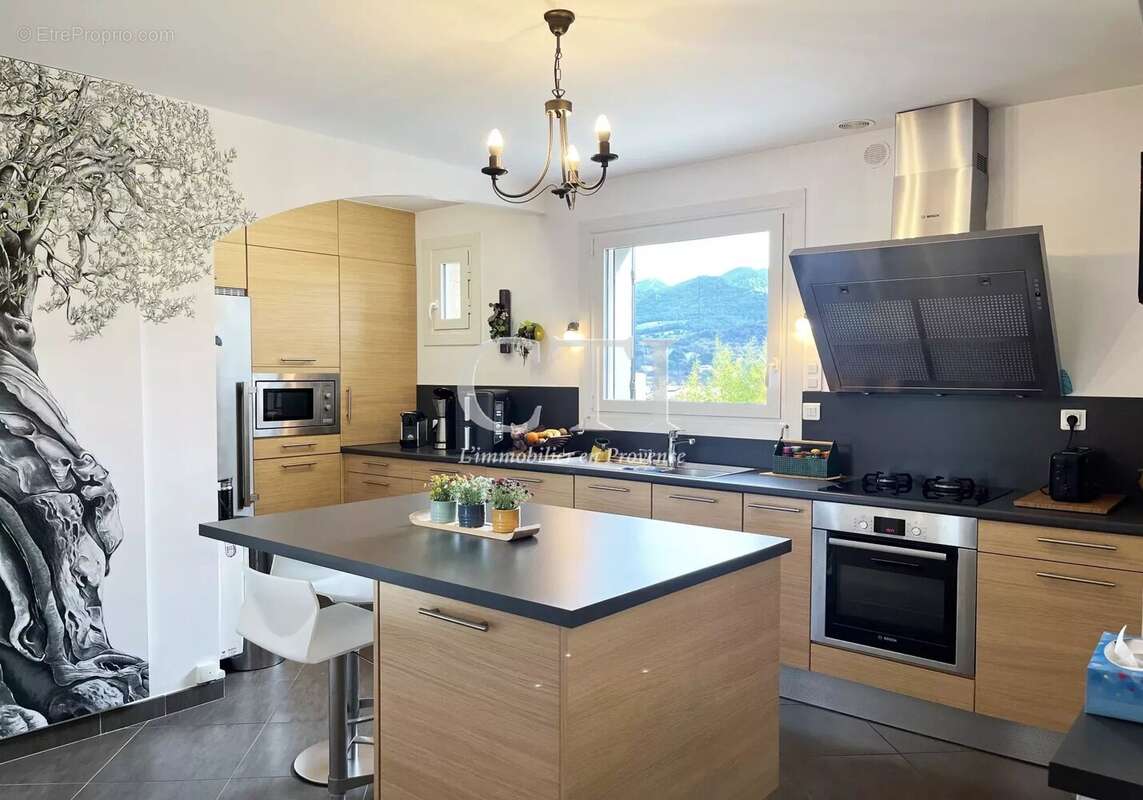 Maison à VAISON-LA-ROMAINE
