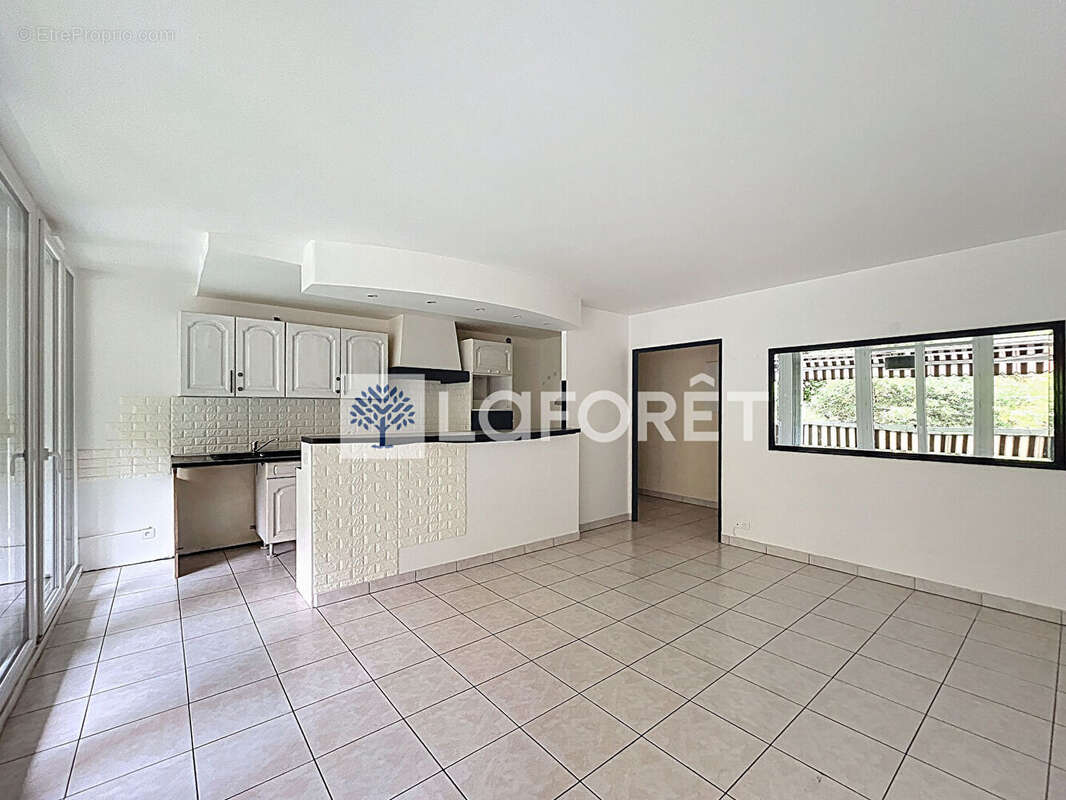 Appartement à BEAUSOLEIL