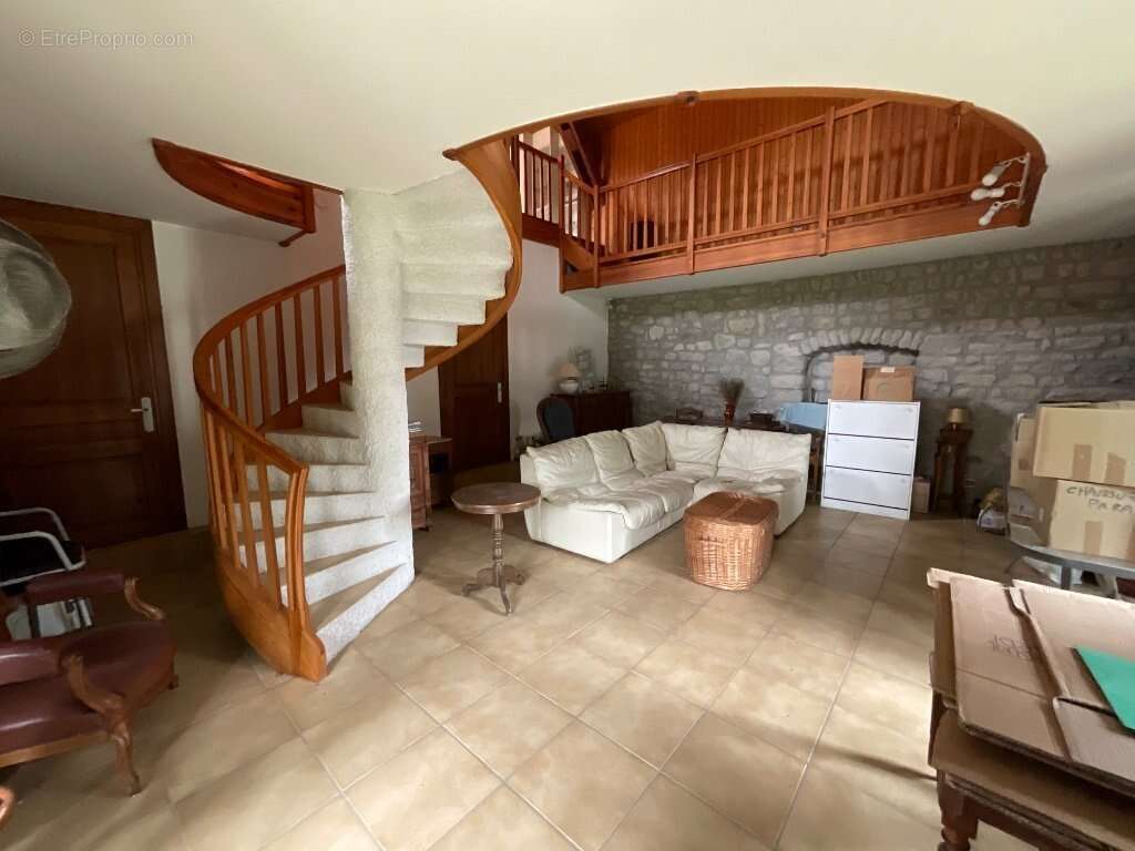 lieu dit Chenereilles - Ferme en Pierre - photo 8