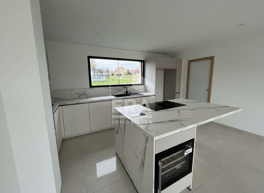 Maison à L'HOPITAL-DU-GROSBOIS