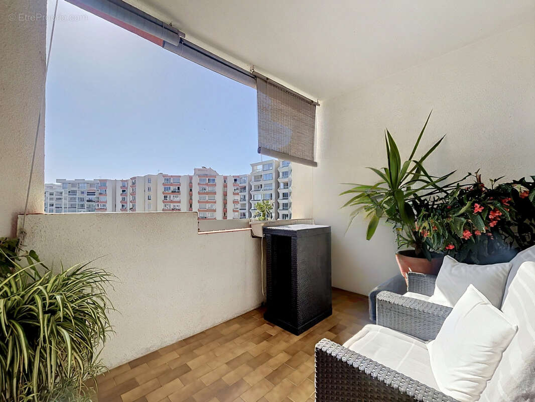 Appartement à CANDILLARGUES