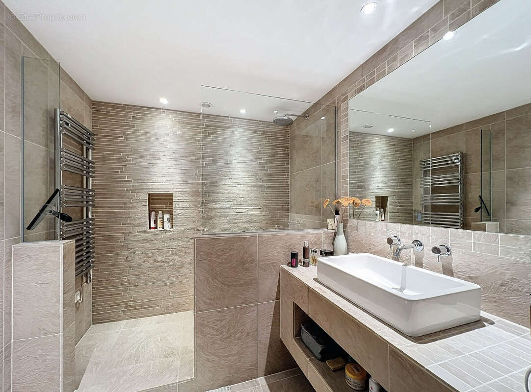 Appartement à VILLEFRANCHE-SUR-MER