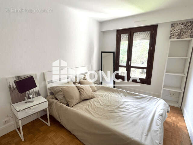 Appartement à VERSAILLES