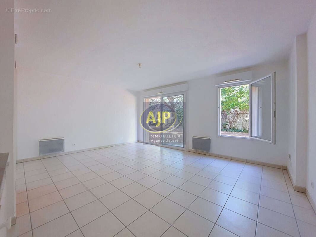 Saint-Sébastien sur Loire -Appartement studio de 34 m² - photo 5
