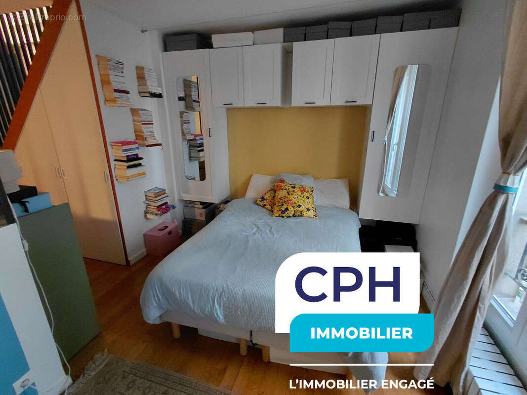 Appartement à PARIS-18E