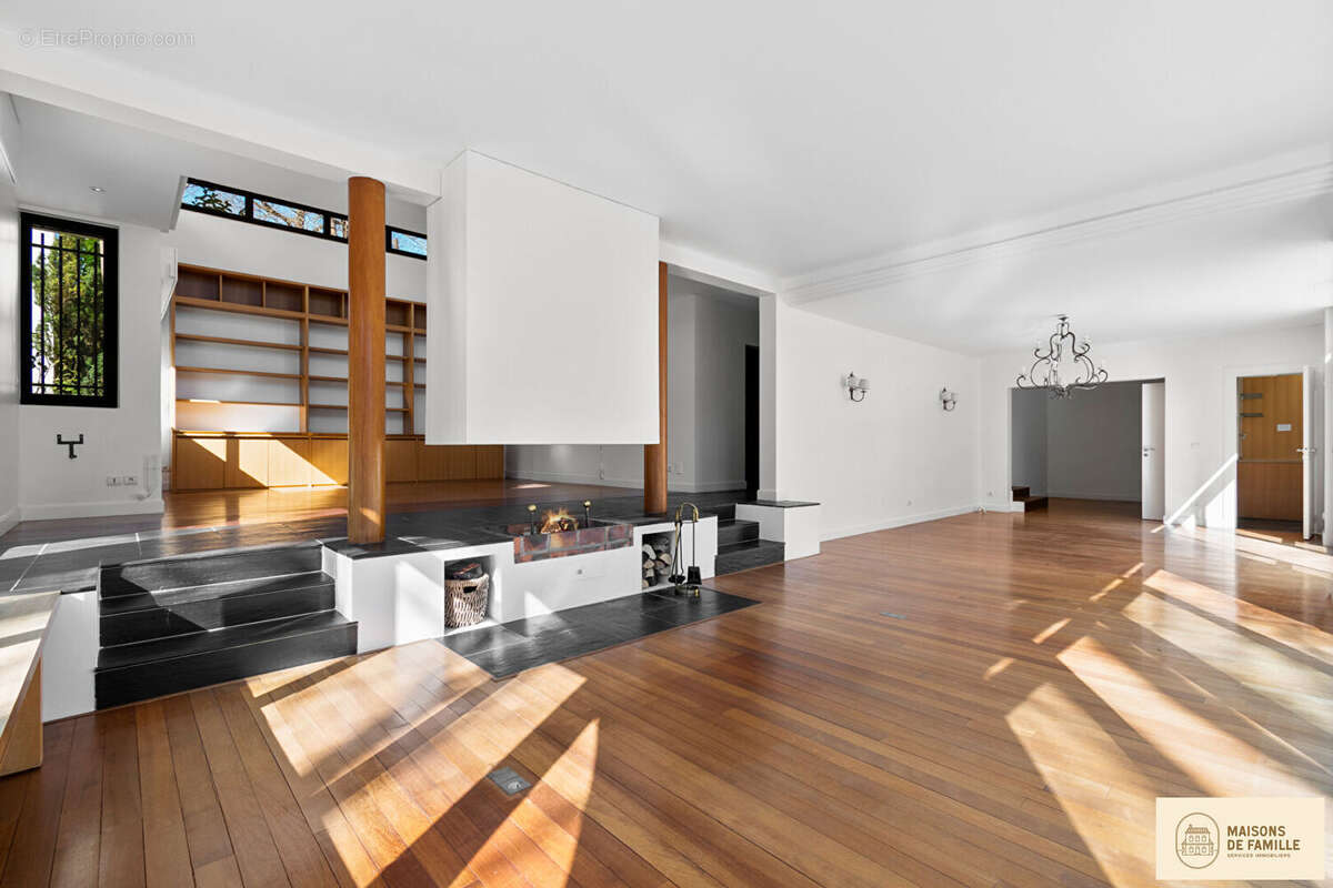 Maison à RUEIL-MALMAISON