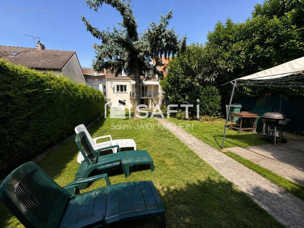 Photo 1 - Maison à VILLIERS-SUR-MARNE