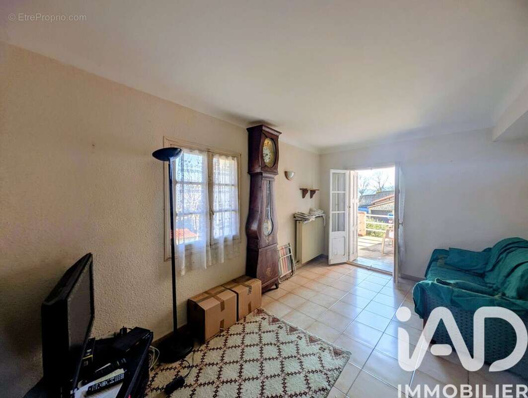 Maison 97 m² à Montferrer  - photo 3