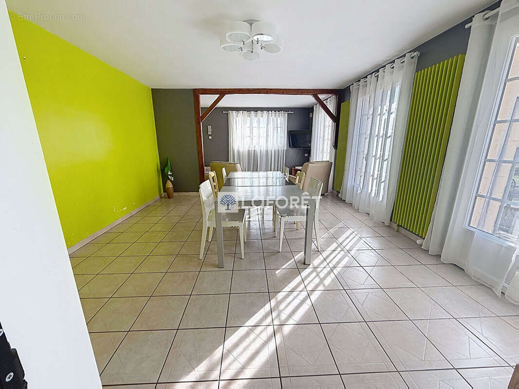 Maison à CAMELIN