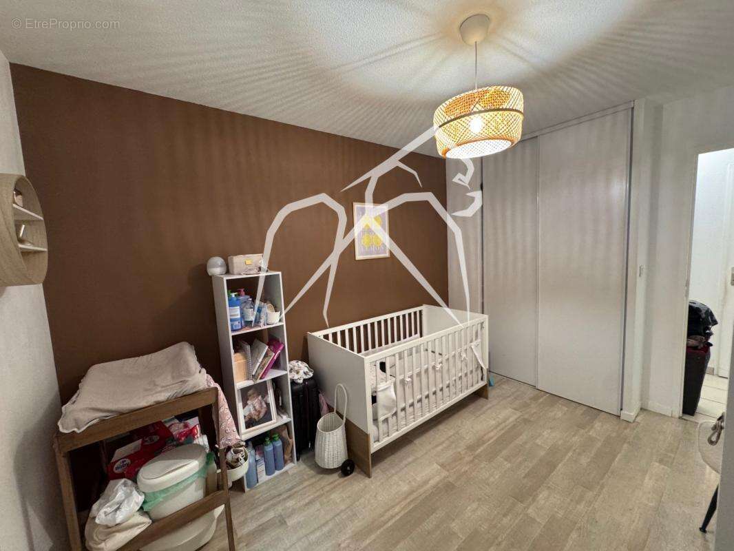 Appartement à DEVILLE-LES-ROUEN