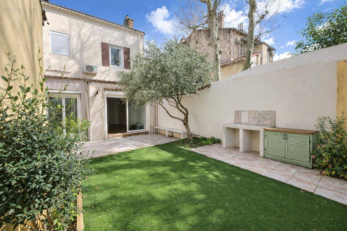 Maison à MARSEILLE-11E