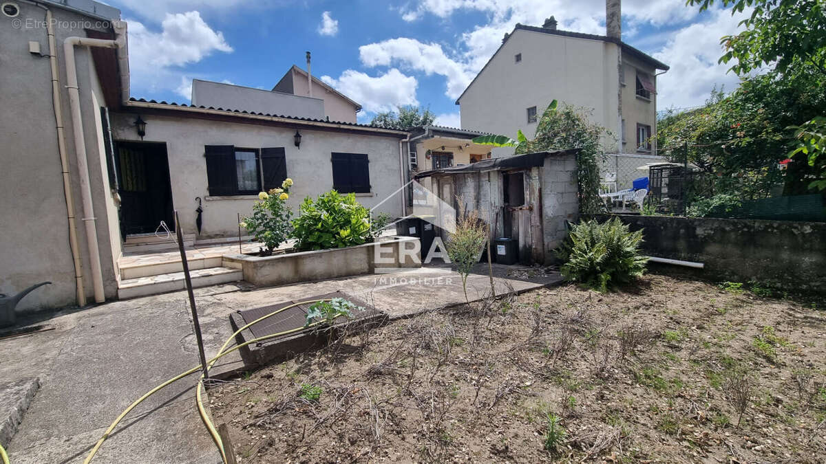 Maison à NOISY-LE-GRAND