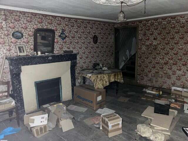 Maison à CHASSENEUIL-SUR-BONNIEURE