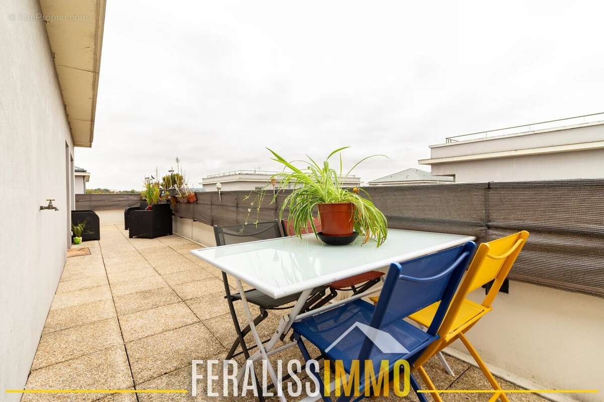 Appartement à ERAGNY