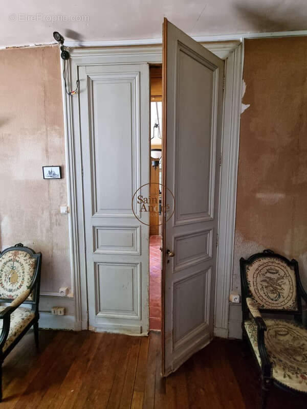 Maison à MONTBRON