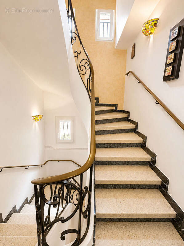 Maison à BEZIERS