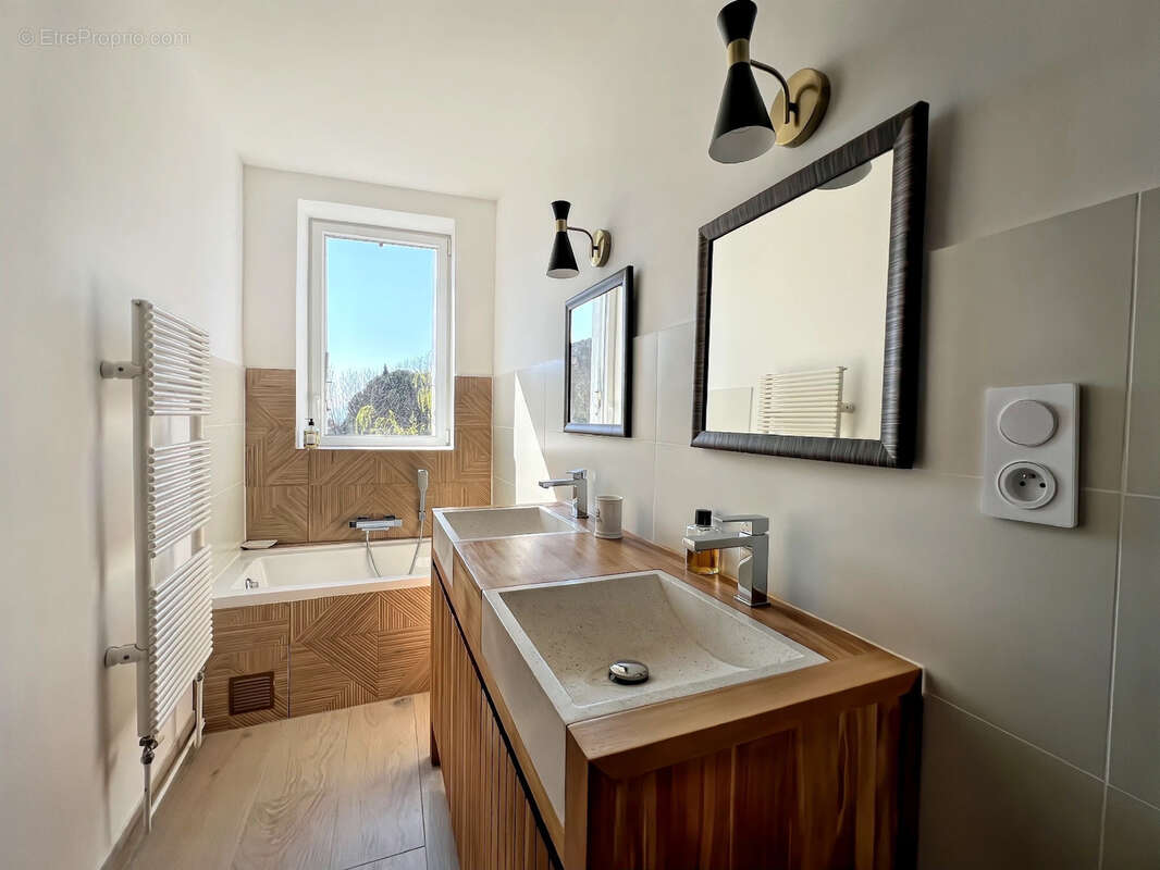 Maison à SAINT-LAURENT-D'AGNY