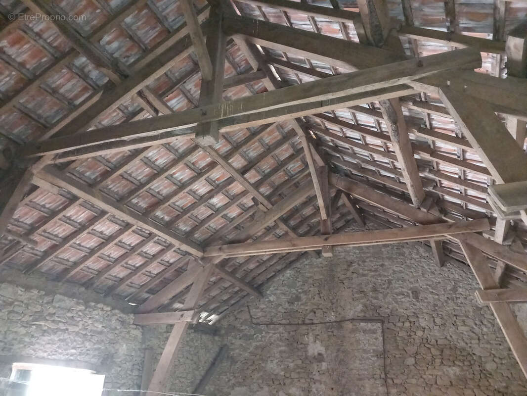 Maison à AZAT-CHATENET