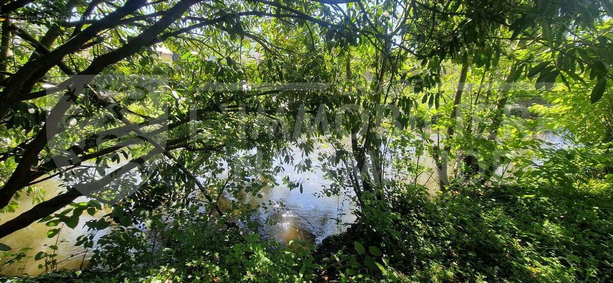 Maison à HONDOUVILLE