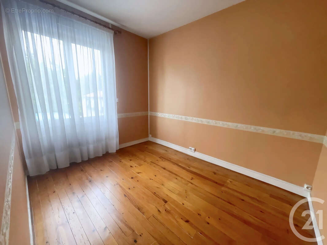 Maison 80 m² à Angouleme  - photo 6