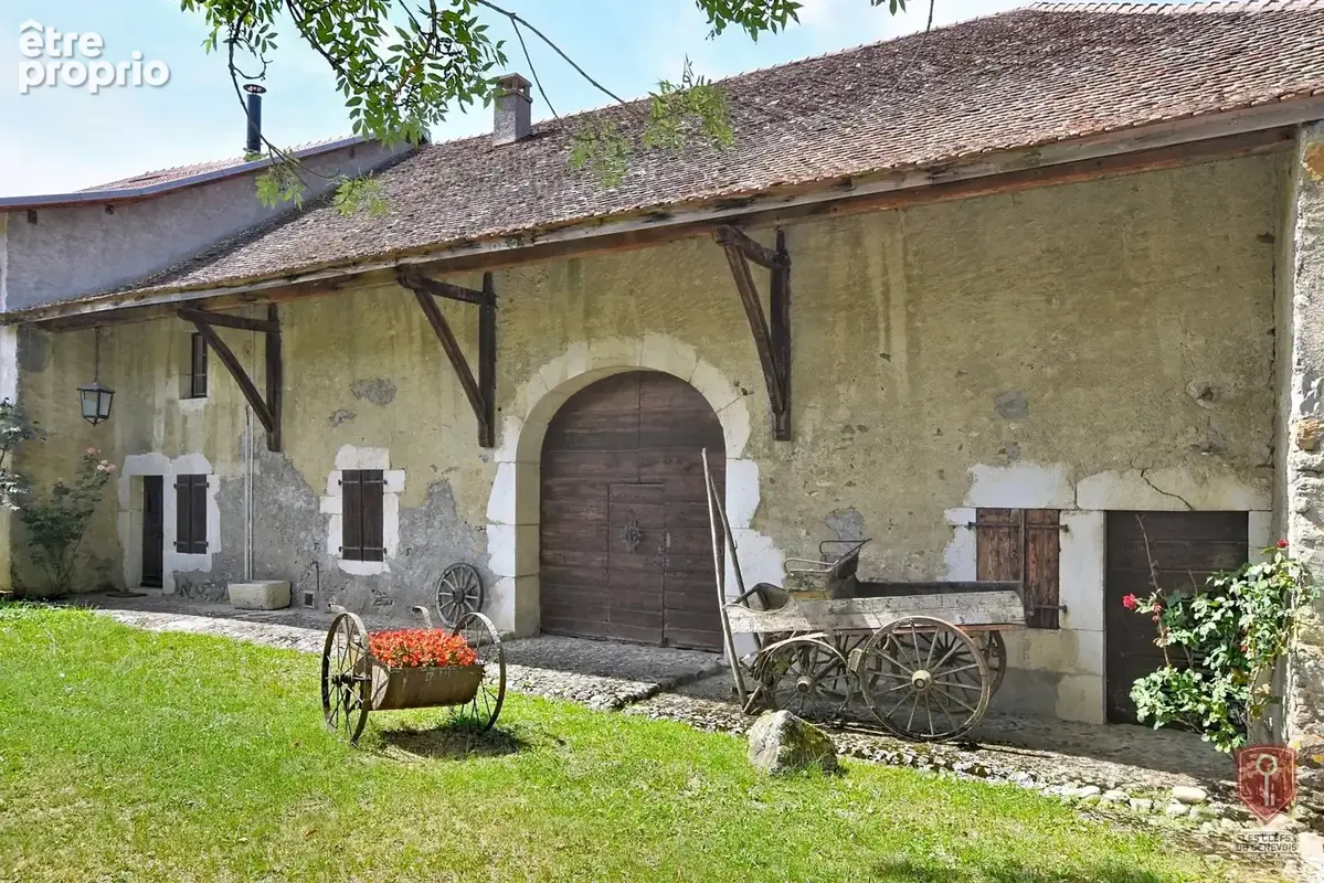 Photo Maison à Neydens au prix de 590 000€