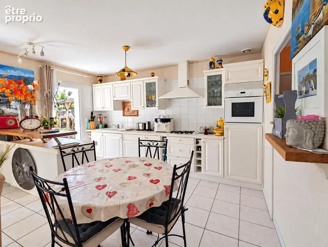 Maison  Centre Bourg - photo 3