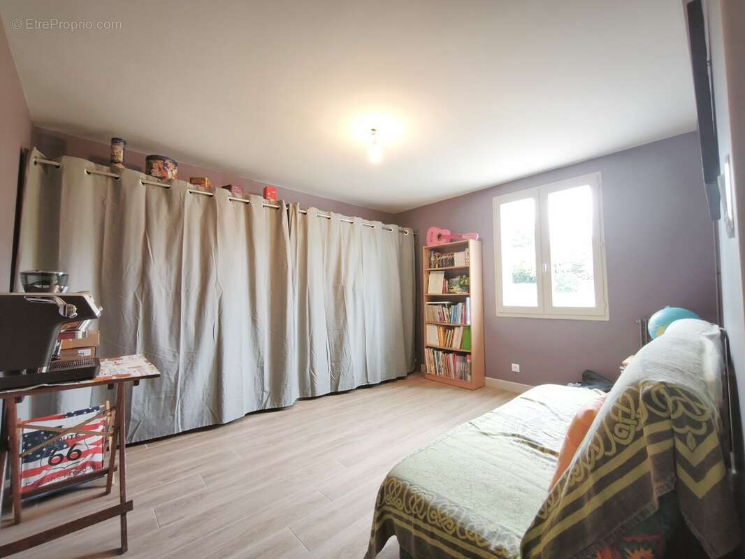 Maison 115 m² à Angouleme  - photo 4