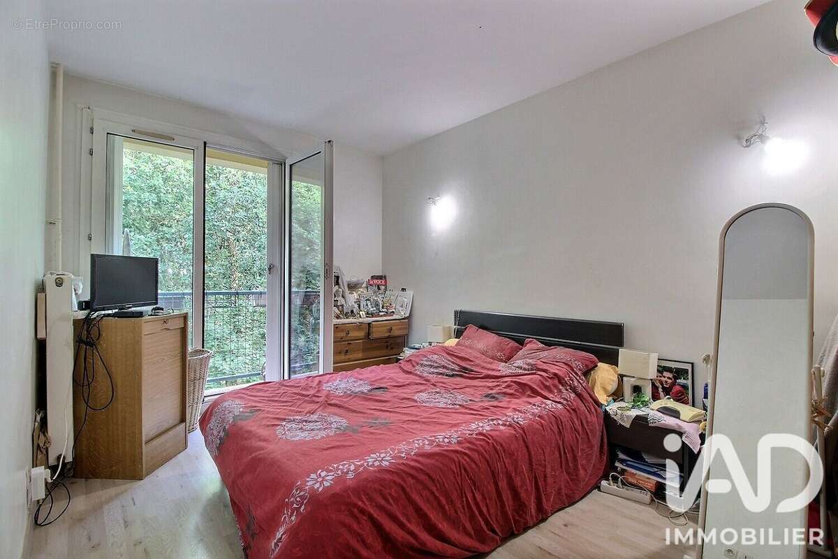 Photo 5 - Appartement à SAINT-GERMAIN-LES-ARPAJON