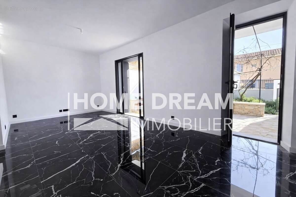 Appartement 47 m² à Toulon  - photo 3