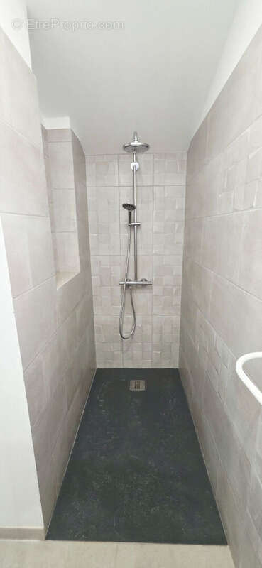 Maison de plain-pied avec piscine, 4 chambres,  Sabran - photo 12