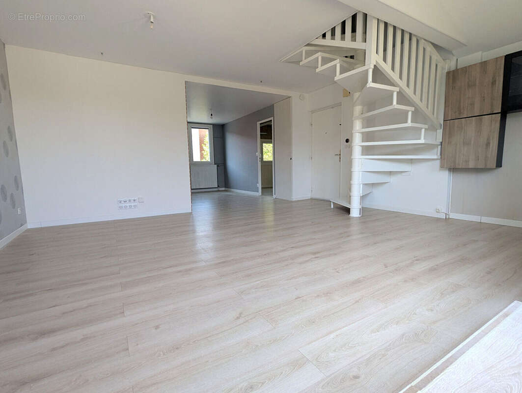 Appartement à GUYANCOURT