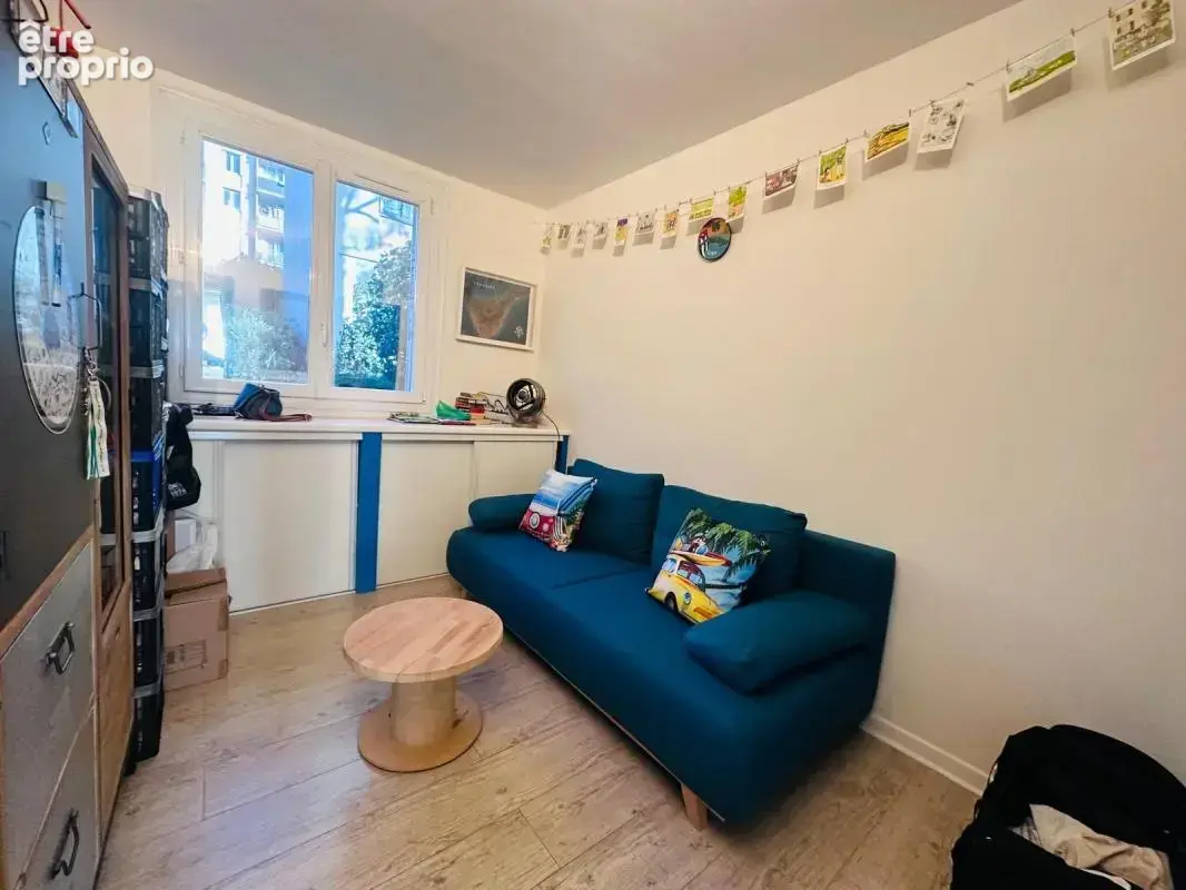 Appartement - 3 pièces - À Vendre - photo 6