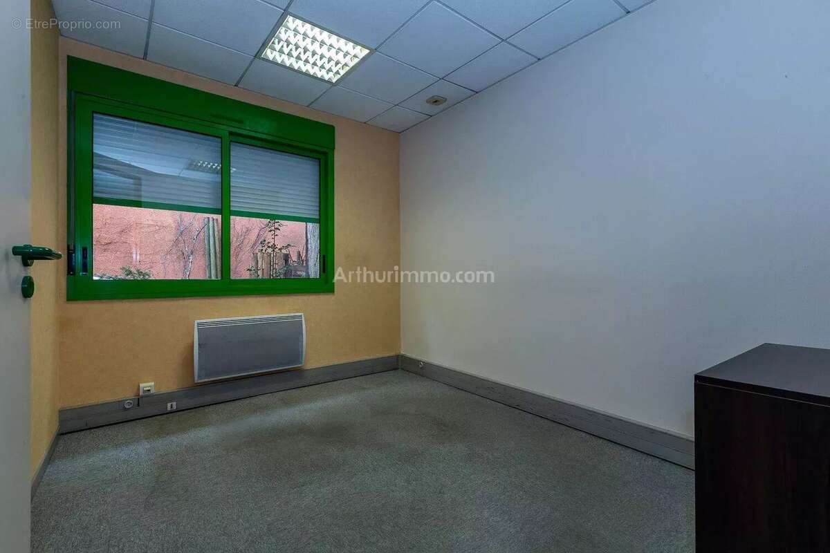 Commerce à BOURGOIN-JALLIEU