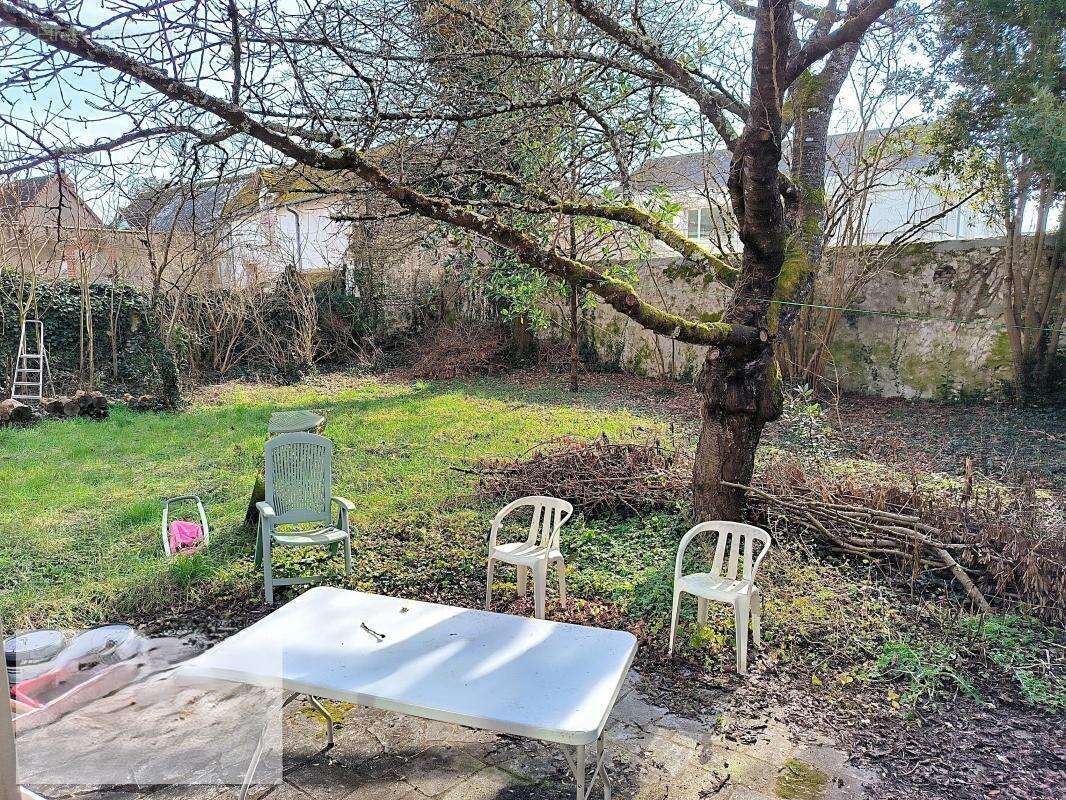 Maison à SELLES-SUR-CHER