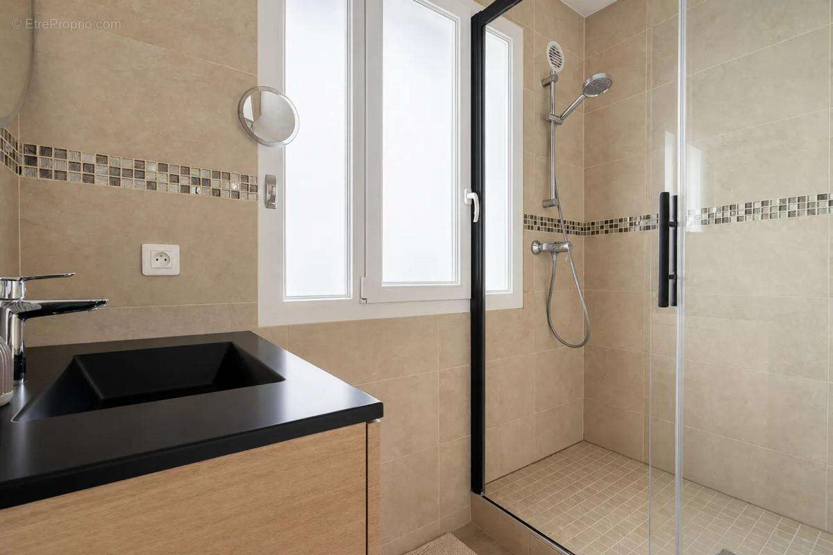 Maison spacieuse et rénovée à Romainville - photo 10