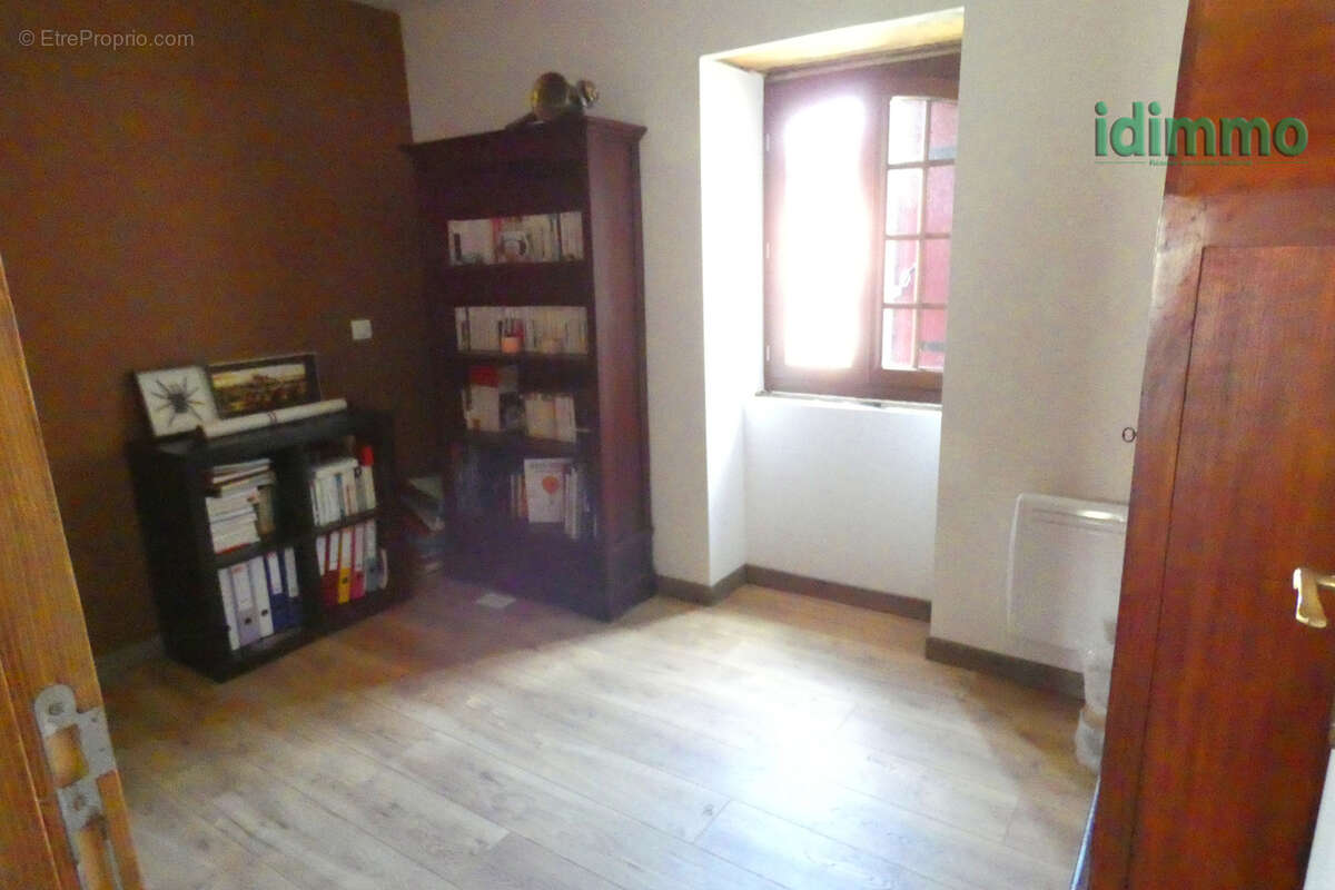 Maison à VELZIC