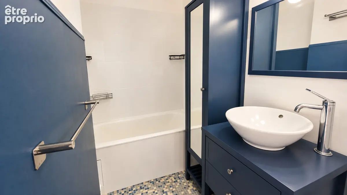Antibes Appartement 2 pièces 46m2 - Vue dégagée sur parc - Au calme - photo 6