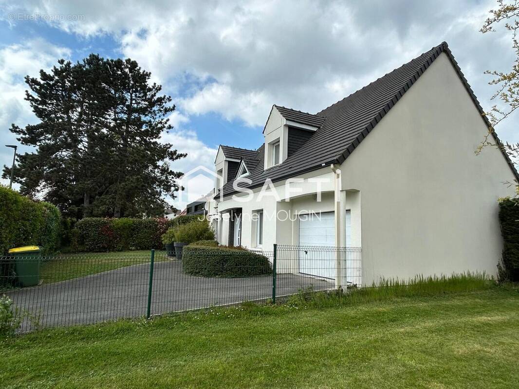 Photo 1 - Maison à PONT-DE-METZ