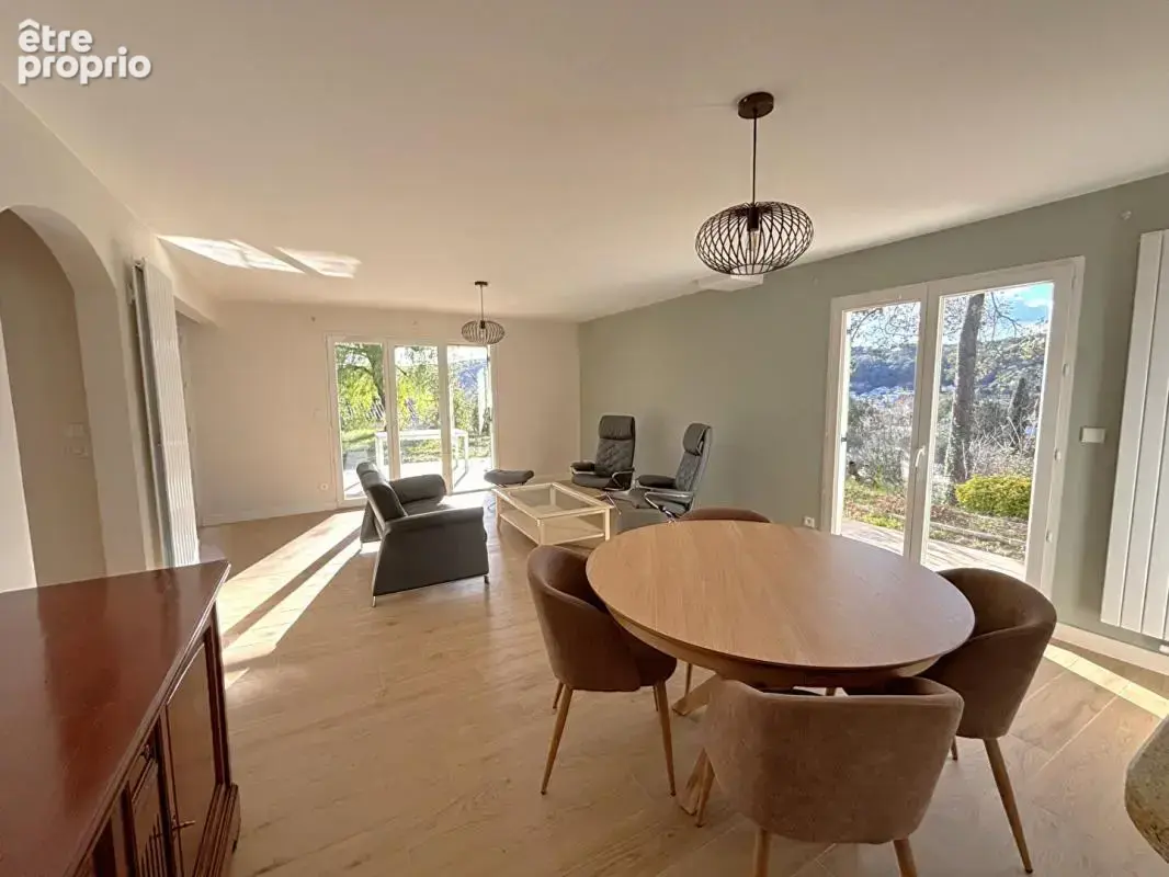 La Colle-sur-Loup, Élégante maison familiale rénovée, calme absolu - photo 4