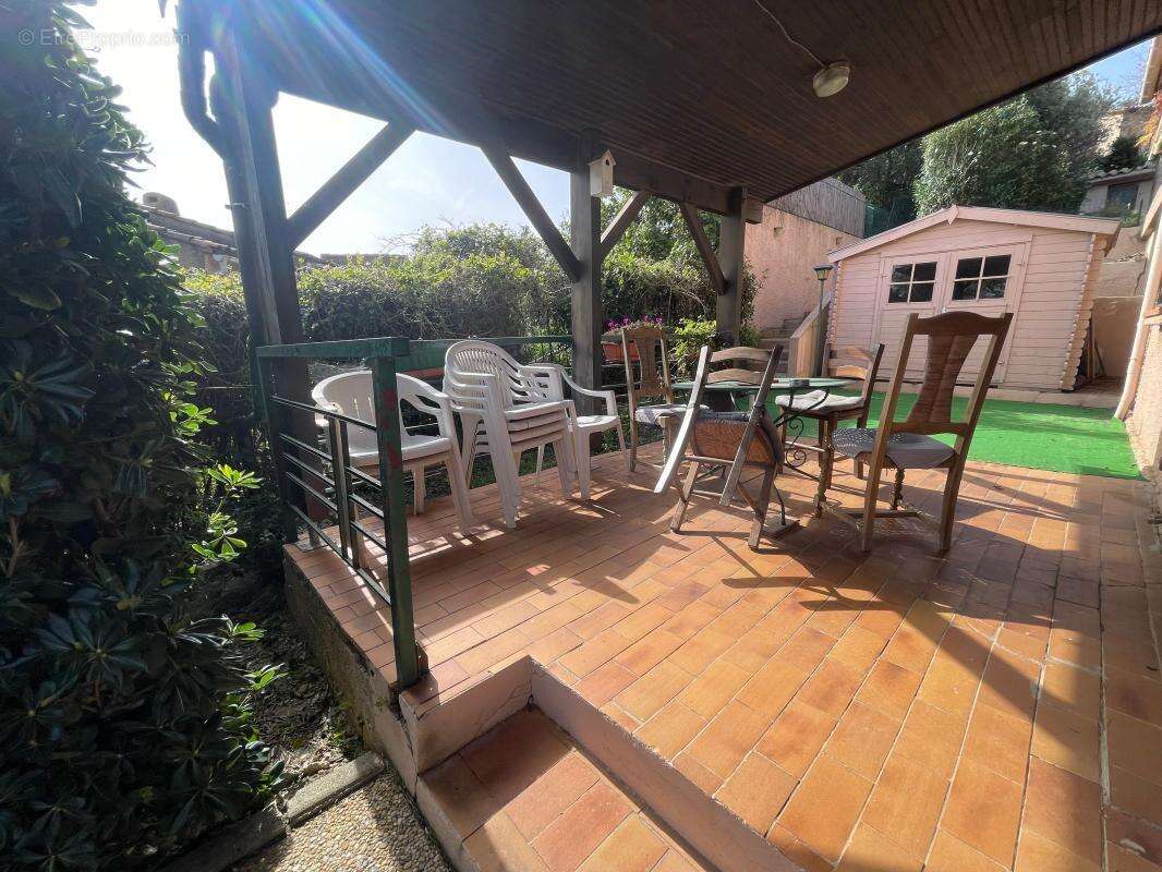 Maison à SIX-FOURS-LES-PLAGES