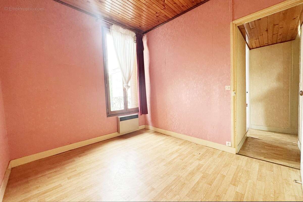 Maison à MONTREUIL