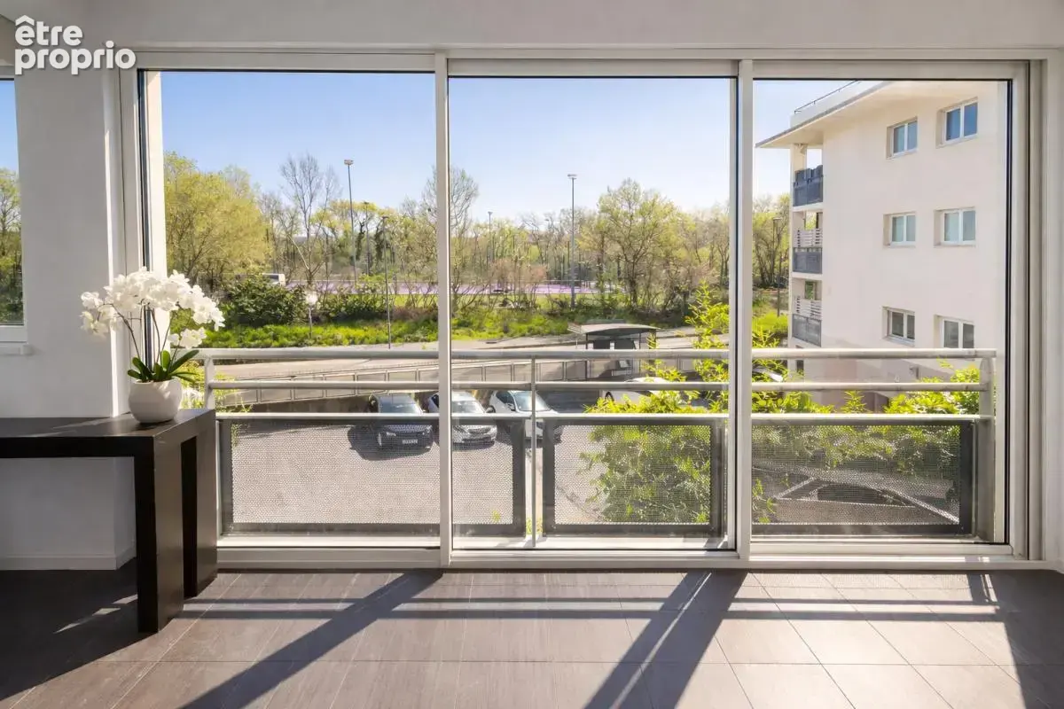 LA DURANNE – T3 traversant de 74 m² avec loggia de 14 m² et cuisine d’été - photo 2