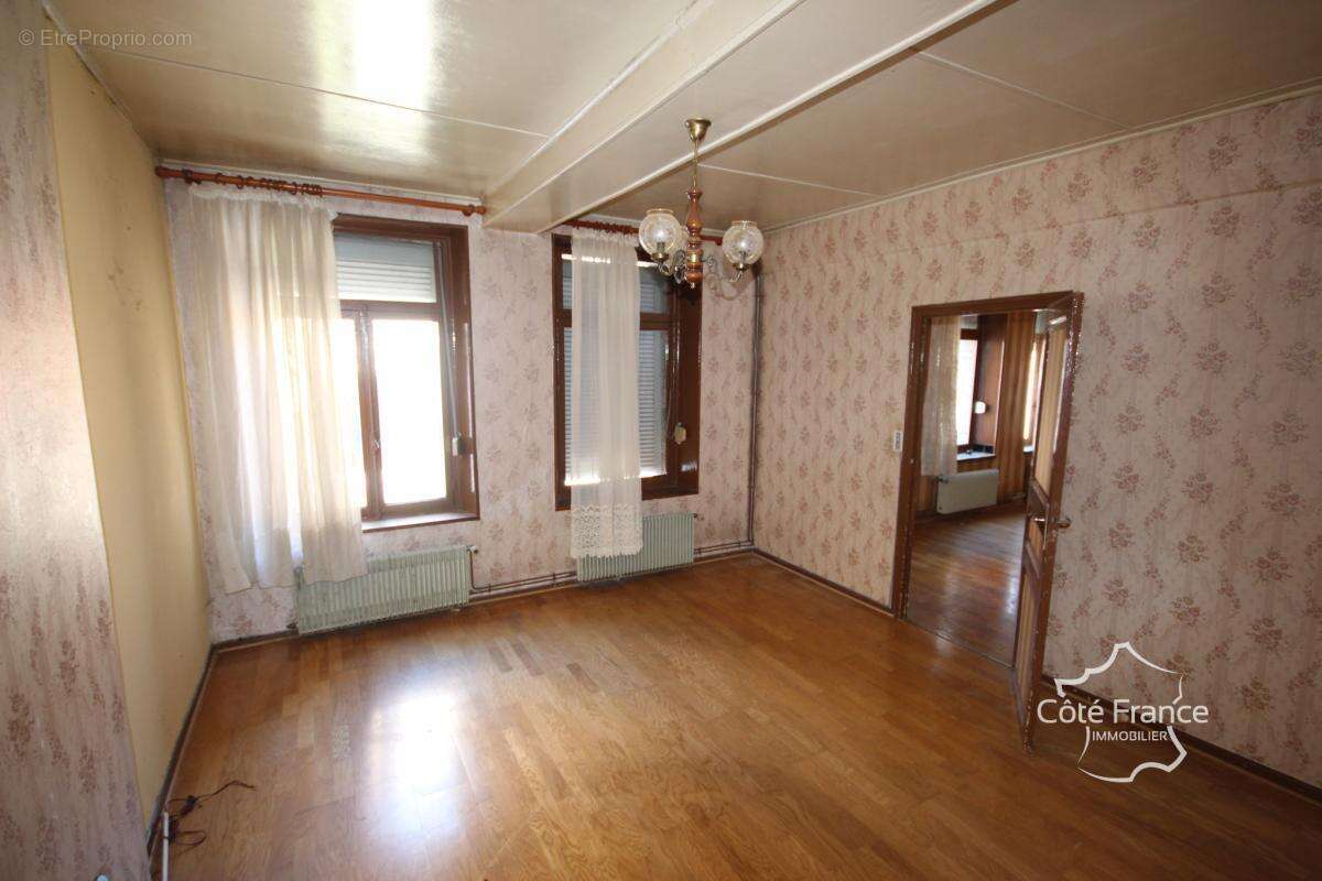 Appartement à GIVET